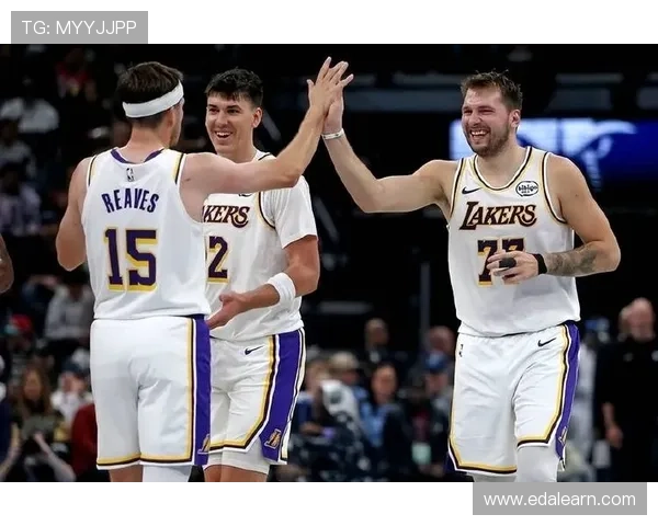 本季NBA罚球得分排行榜东契奇领衔里夫斯紧随其后SGA与哈登分列三四位