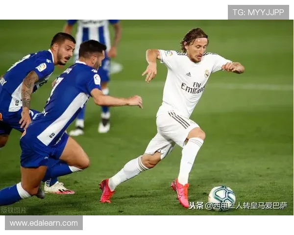 巴萨关注格伊转会动态面临利物浦皇马强劲竞争